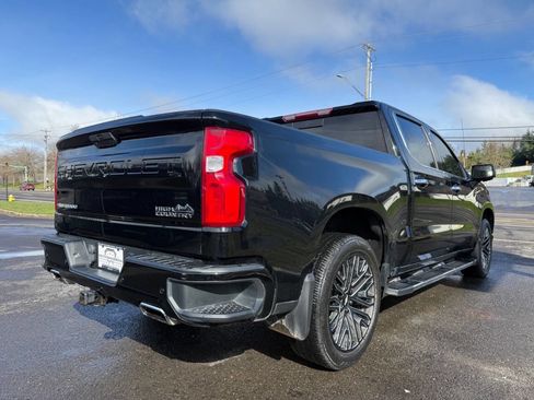 Used 2019 Chevrolet Silverado 1500 High Country image 17