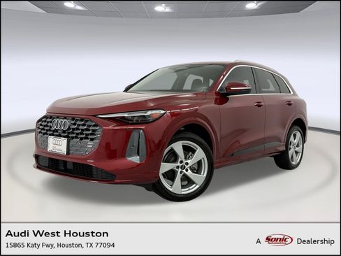 Used 2025 Audi Q5 Premium Plus AWD/4WD image 1