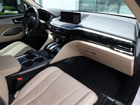 Used 2023 Acura MDX SH-AWD w/ Technology Package image 24