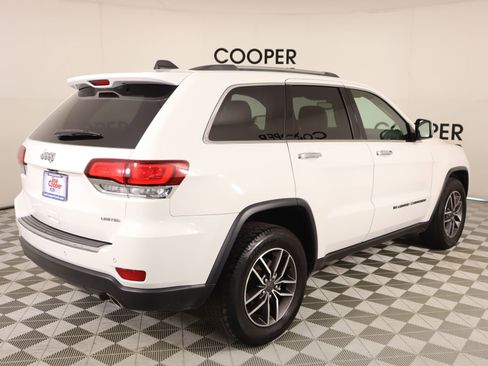 Used 2022 Jeep Grand Cherokee Limited image 22