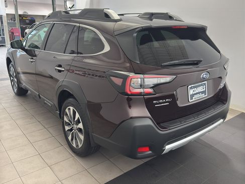 Used 2025 Subaru Outback Touring w/ Popular Package #2 image 5