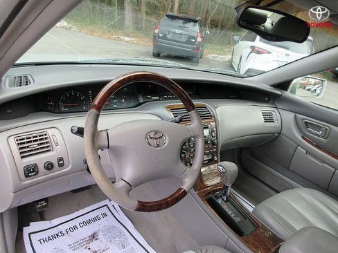Used 2003 Toyota Avalon XL image 12