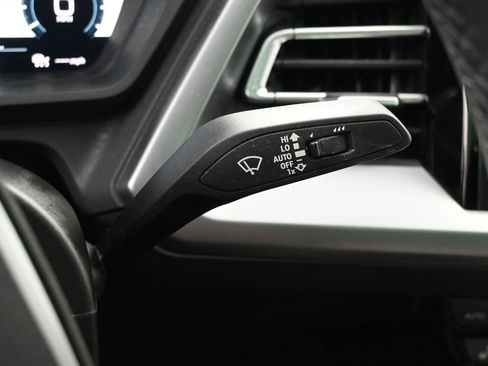 Used 2025 Audi Q4 e-tron Premium Plus w/ Premium Plus AWD/4WD image 17