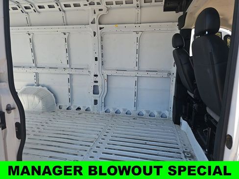 Used 2023 RAM ProMaster 2500 FWD image 11