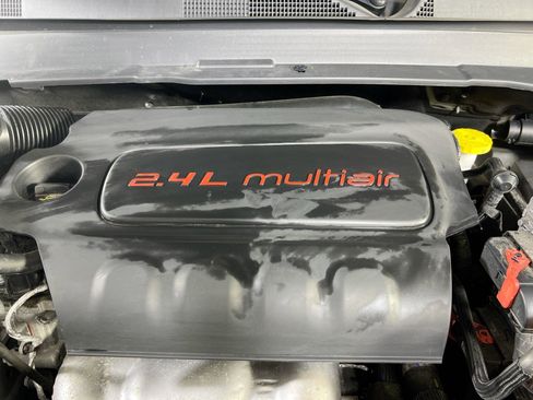 Used 2022 Jeep Compass Latitude image 28