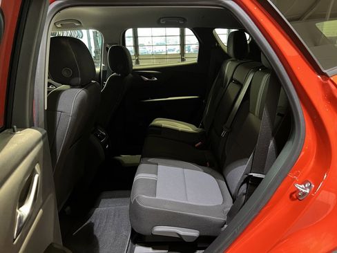 New 2025 Chevrolet Blazer LT w/ Midnight/Sport Edition image 21