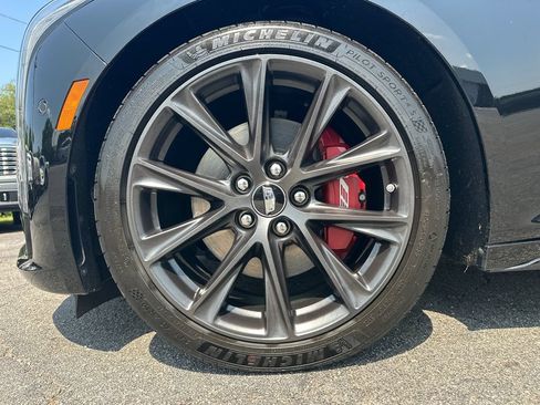 Certified 2025 Cadillac CT5 V w/ Technology Package RWD image 11