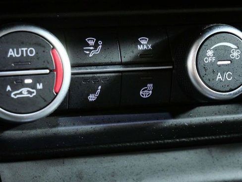 Used 2020 Alfa Romeo Stelvio Quadrifoglio AWD/4WD image 17