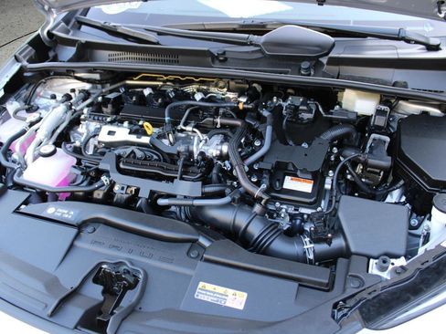 Used 2026 Toyota Prius Plug-In Hybrid image 43