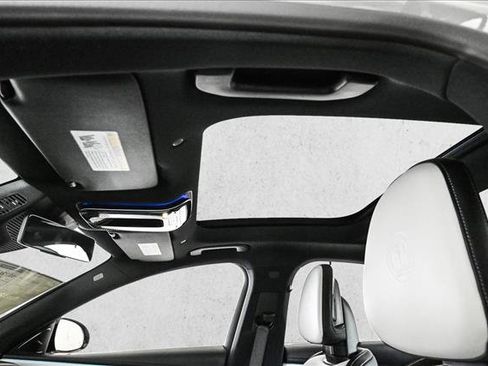 New 2026 Mercedes-Benz E 53 AMG e 4MATIC Sedan image 17