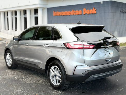 Used 2021 Ford Edge SEL FWD image 7