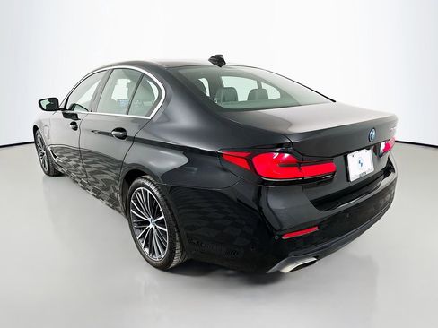 Used 2023 BMW 530e w/ Convenience Package image 7