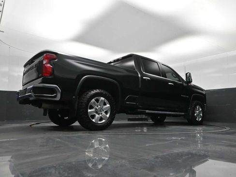 Used 2020 Chevrolet Silverado 2500 LTZ w/ LTZ Plus Package AWD/4WD image 25
