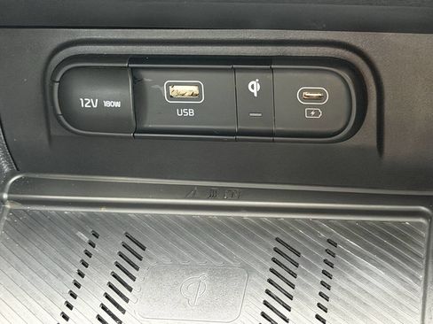 Used 2023 Kia Sportage X-Line w/ X-Line Premium Package image 32