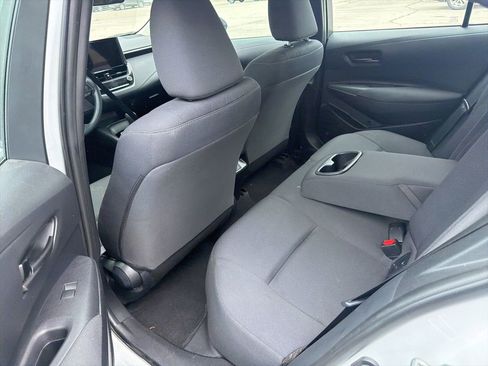 Used 2024 Toyota Corolla LE image 9