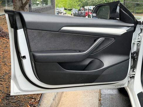 Used 2021 Tesla Model 3 Standard Range Plus RWD image 27