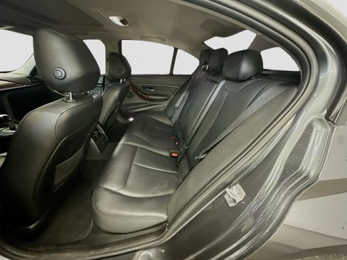 Used 2014 BMW 328i xDrive Sedan AWD/4WD image 29