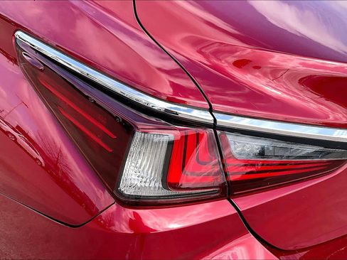 Used 2019 Lexus ES 350 w/ Premium Package image 26
