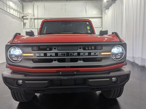 Used 2023 Ford Bronco Big Bend image 4