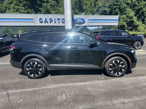 Used 2023 Kia Sportage X-Line w/ X-Line Premium Package AWD/4WD image 3
