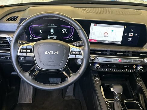 Used 2025 Kia Telluride EX X-Line AWD/4WD image 16