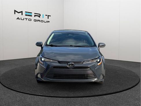 Used 2024 Toyota Corolla LE FWD image 3
