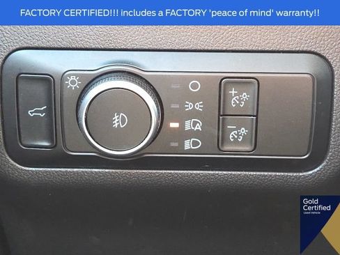 Used 2025 Ford Escape ST-Line Select AWD/4WD image 29