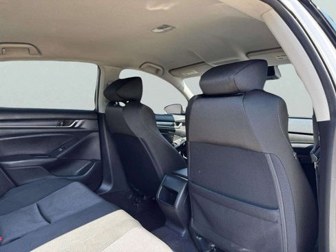 Used 2019 Honda Accord LX image 44