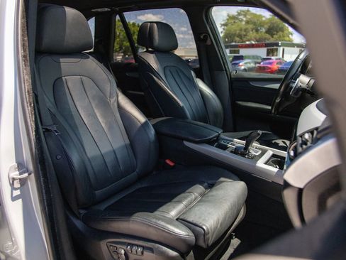 Used 2014 BMW X5 xDrive35d AWD/4WD image 23