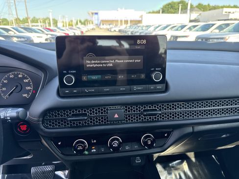 Certified 2025 Honda HR-V Sport image 24