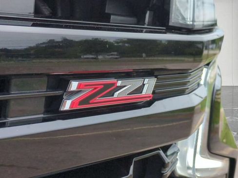 Used 2024 Chevrolet Tahoe Z71 w/ Luxury Package AWD/4WD image 33