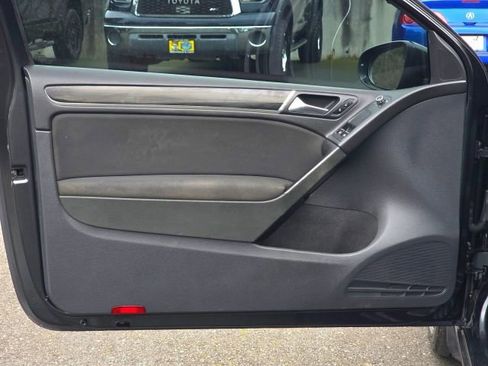 Used 2013 Volkswagen GTI 2-Door image 24