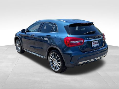 Used 2019 Mercedes-Benz GLA 250 4MATIC image 6