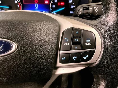 Certified 2021 Ford Explorer XLT image 18