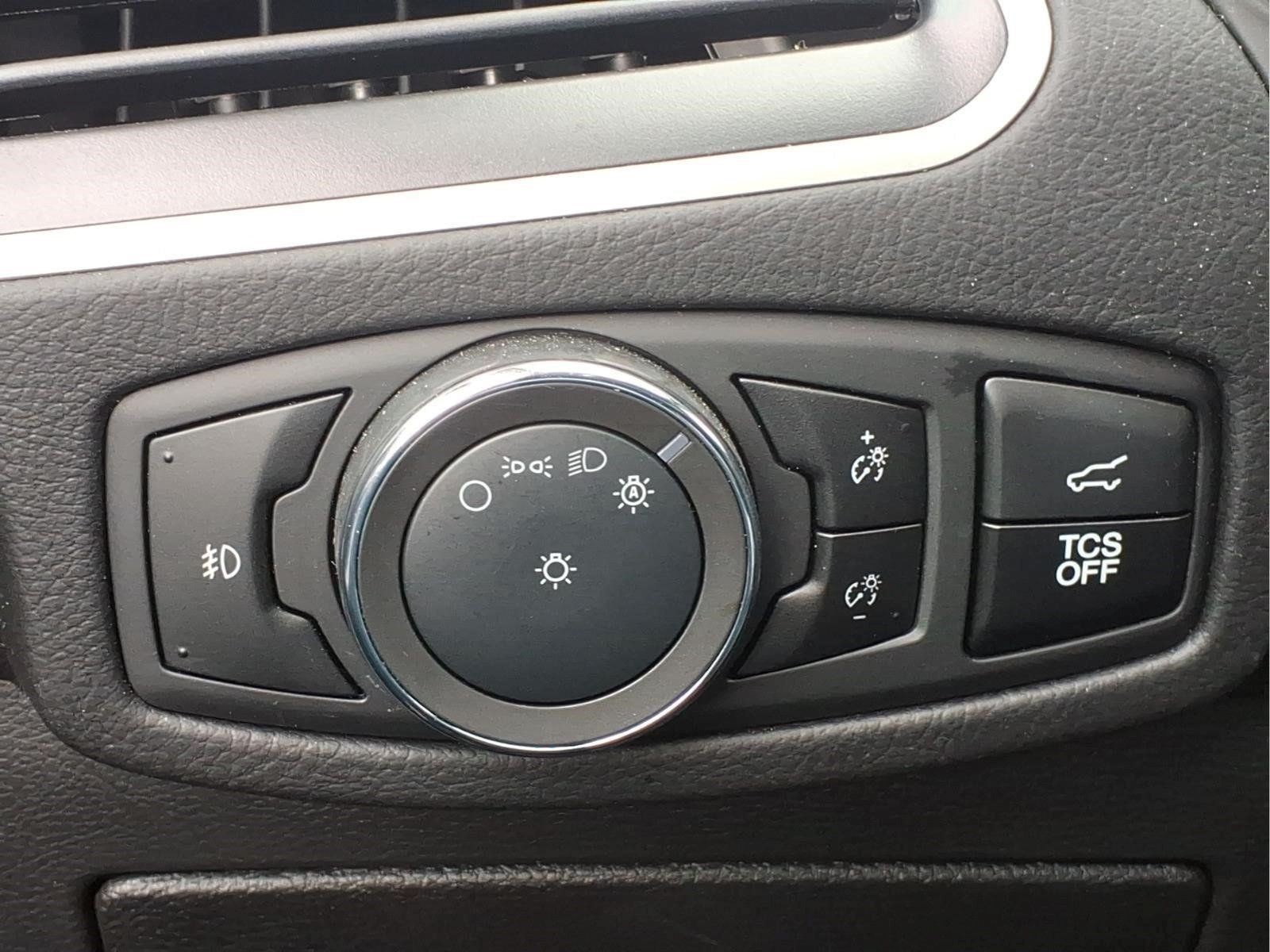 Used 2024 Ford Edge SEL w/ Convenience Package AWD/4WD image 16