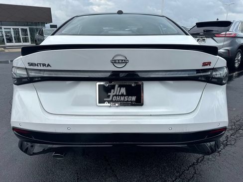 New 2026 Nissan Sentra SR w/ SR Premium Package FWD image 4