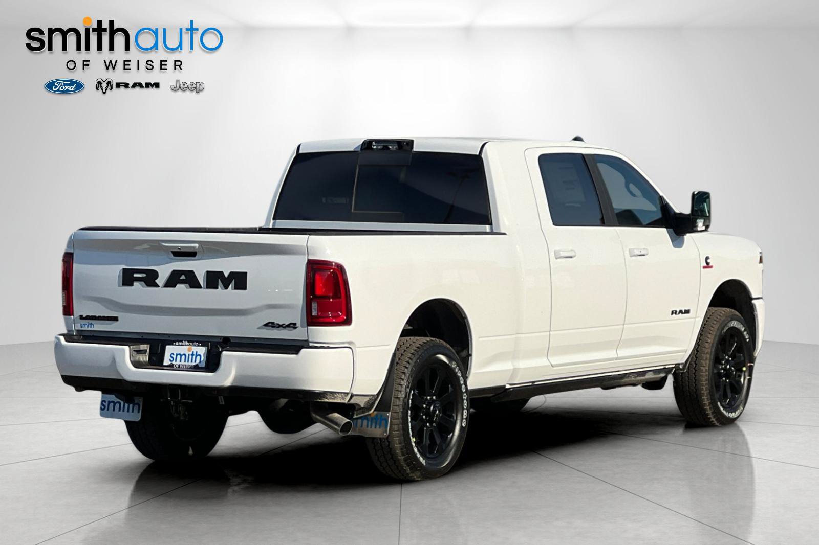New 2027 RAM 3500 Laramie AWD/4WD image 5