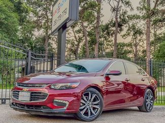 Used 2016 Chevrolet Malibu LT image 1
