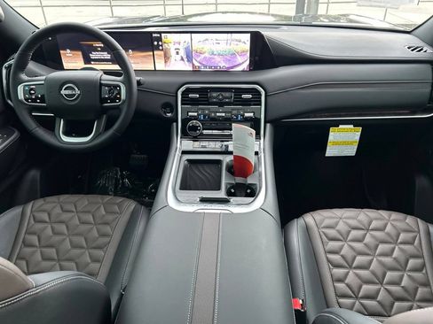 New 2026 Nissan Armada Platinum RWD image 11