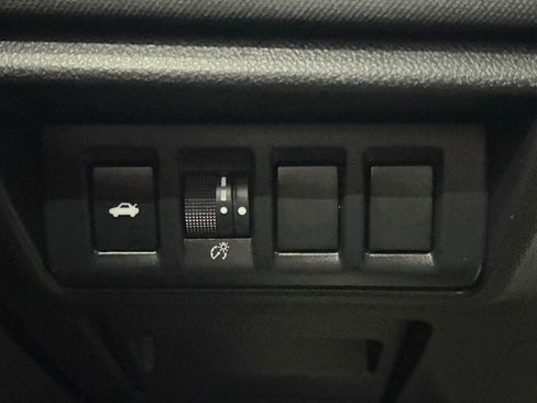 Used 2023 Subaru Legacy Premium AWD/4WD image 23