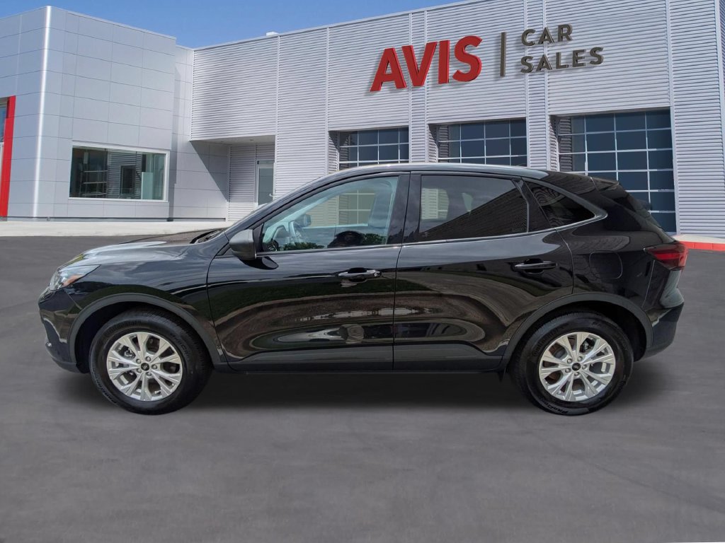 Used 2025 Ford Escape Active AWD/4WD image 10