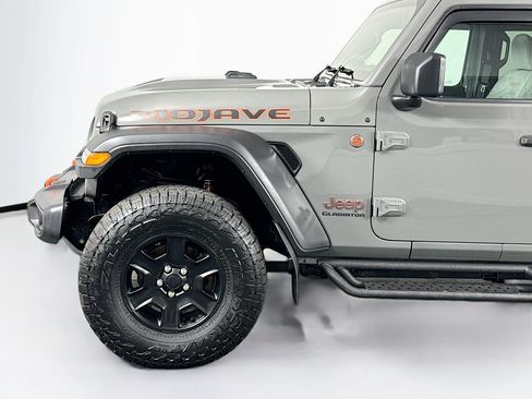 Used 2021 Jeep Gladiator Mojave AWD/4WD image 36