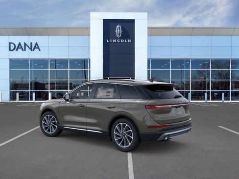 New 2025 Lincoln Corsair AWD w/ Equipment Group 101A image 4