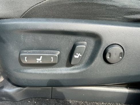 Used 2024 Toyota 4Runner SR5 RWD image 12