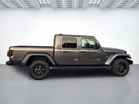New 2026 Jeep Gladiator Sport AWD/4WD image 4