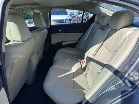 Used 2014 Acura ILX w/ Premium Package FWD image 16