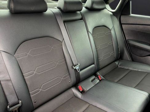 Used 2024 Kia Forte GT-Line w/ GT-Line Premium Package image 20