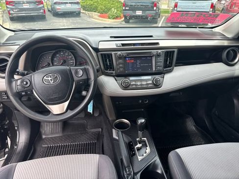 Used 2013 Toyota RAV4 XLE AWD/4WD image 22