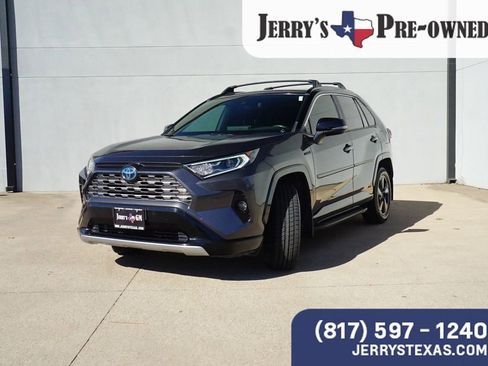 Used 2020 Toyota RAV4 XSE w/ XSE Grade Weather Package image 1