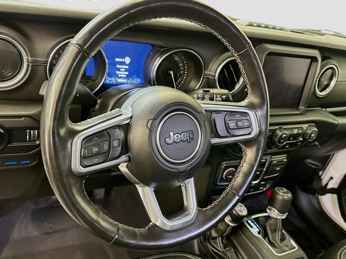 Used 2023 Jeep Wrangler Sahara w/ Cold Weather Group AWD/4WD image 18